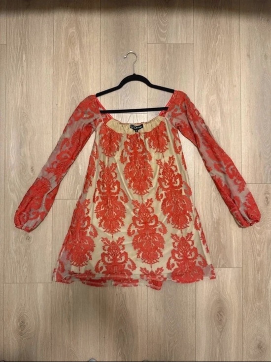 For Love And Lemons Dresses & Skirts - For Love and Lemons Off-Shoulder Peasant Coral Mini Mesh Bell Sleeve Dress